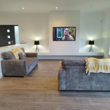 بيت للعطل Stable Hill House *